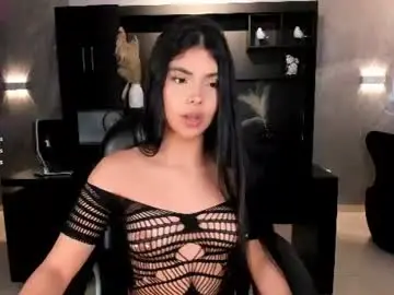 Chaturbate Best Webcam of mialaurence_