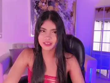 Chaturbate Free Porn Cam of mialaurence_