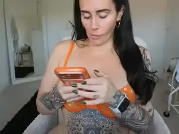 Chaturbate Live Sex Cam of libbyloveheartx
