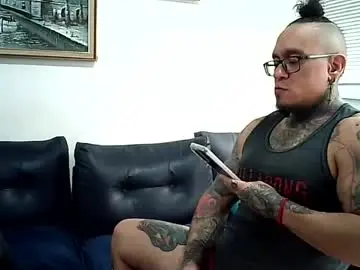Chaturbate Watch Live Sex Cams of ayrton_naffah2
