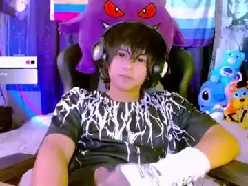 Chaturbate Sex Cam of thebluesky_18