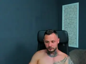 Chaturbate Free Porn Cam of brianhunts