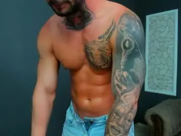 Chaturbate Nude Webcam of brianhunts