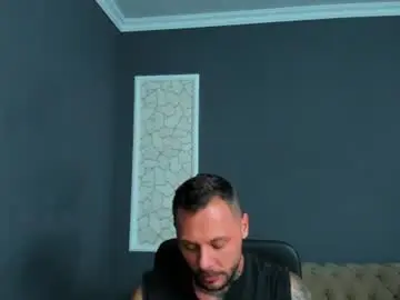 Chaturbate Best live sex cam show of brianhunts