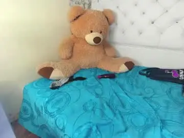 Chaturbate Best live sex cam show of clarita_hills