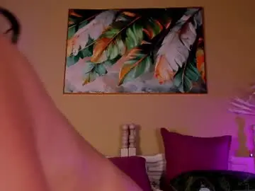 Chaturbate Live Sex Cam of erikabee
