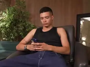 Chaturbate Sex Cam of marcoyethan