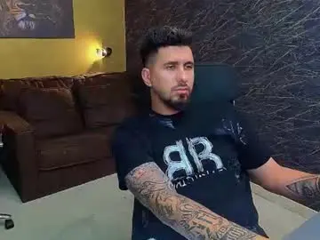 Chaturbate Live Sex Cam of loganstroud