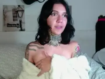 Chaturbate Sex Cam of lunai_gh