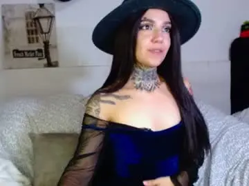 Chaturbate Sex Cam of lunai_gh