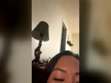 Chaturbate Best live sex cam show of viviandela97
