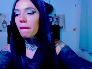 Chaturbate Live Sex Cam of lannie_gonzales