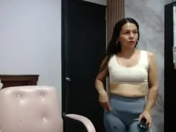 Chaturbate Live Sex of camila_vargas_