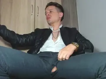 Chaturbate Best live sex cam show of leonal_oconer