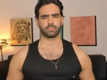 Chaturbate Live Sex Cam of bradleymartin7
