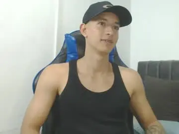 Chaturbate Nude Webcam of jake_shadow14
