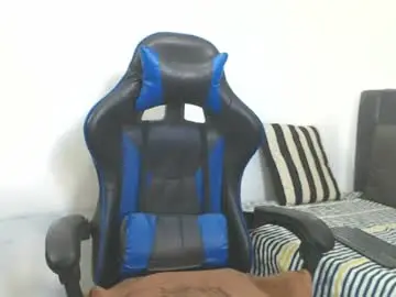 Chaturbate Watch Live Sex Cams of jake_shadow14