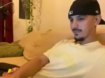 Chaturbate Sex Cam of aelucius