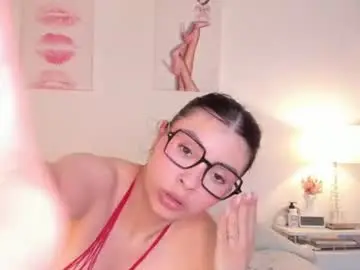 Chaturbate Live Sex Cam of halseycox__