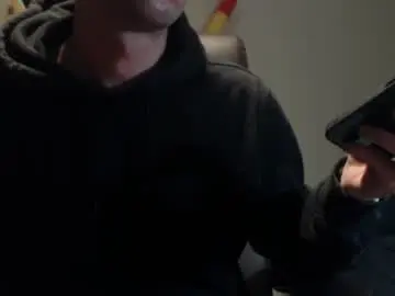 Chaturbate Watch Live Sex Cams of kikelargo22