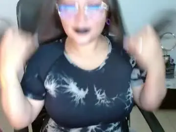 Chaturbate Free Porn Cam of miss_evoleth2
