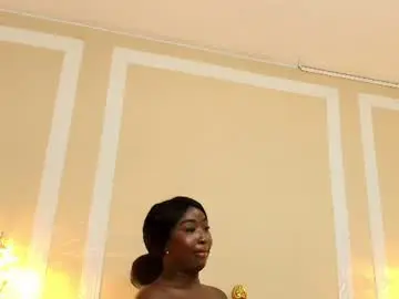 Chaturbate Watch Live Sex Cams of paulinekosh