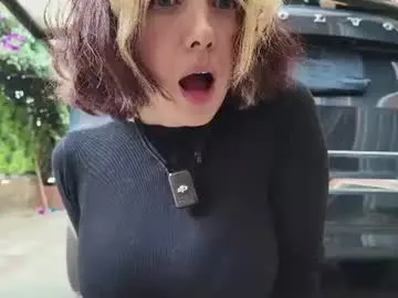 Chaturbate Live Sex Cam of vanandjuani