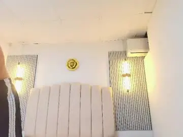 Chaturbate Watch Live Sex Cams of jakcmiller_1