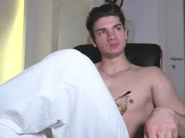 Chaturbate Watch Live Sex Cams of maxkaiden