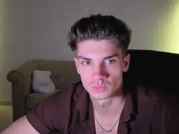 Chaturbate Private Sex Chat of maxkaiden