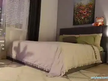 Chaturbate Live Sex of reddfoxxy