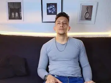 Chaturbate Free Live Porn of emiliocum_24