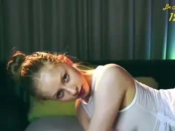 Chaturbate Adult Webcam of mia_vebes
