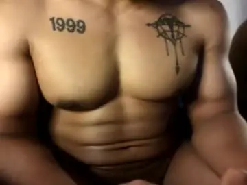 Chaturbate Adult Video Chat of vegasluv702