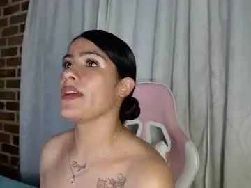 Chaturbate Watch Live Sex Cams of aiilynn_1