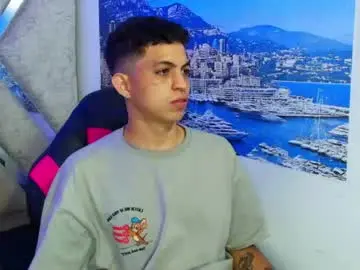 Chaturbate Best live sex cam show of cameron_lux4