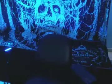 Chaturbate Live Sex Cam of mikaskullcs
