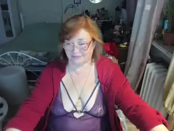 Chaturbate Live Sex Cam of flowerlover8