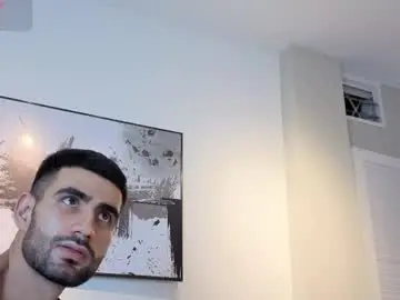 Chaturbate Live Porn of ethan__walker