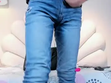 Chaturbate Sex Chat of ethan__walker