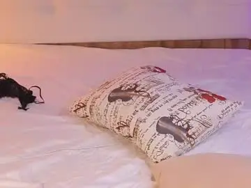 Chaturbate Free Live Porn of okerriella