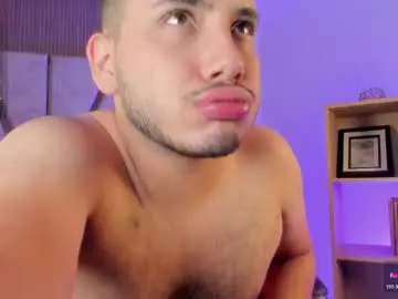 Chaturbate Free Porn Cam of axel_grey_