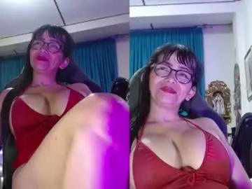 Chaturbate Watch Live Sex Cams of kelly_squirting