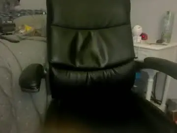 Chaturbate Sex Cam of daveishorny1988