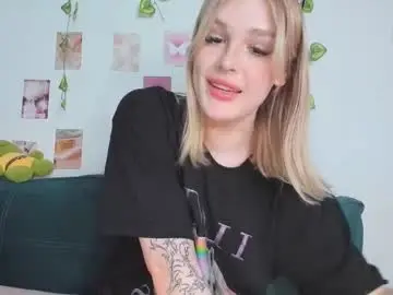 Chaturbate Sex Chat of krisi_myrr
