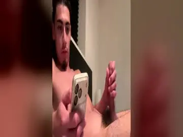 Chaturbate Live Sex of babyboi7779