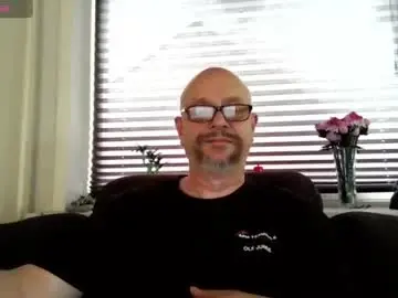 Chaturbate Watch Live Sex Cams of hardmrlazy
