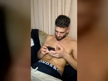 Chaturbate Live Sex of hotcock4u77tsa