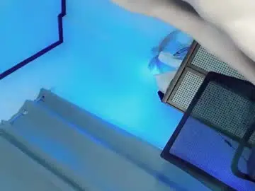 Chaturbate Watch Live Sex Cams of lucy_juicy18