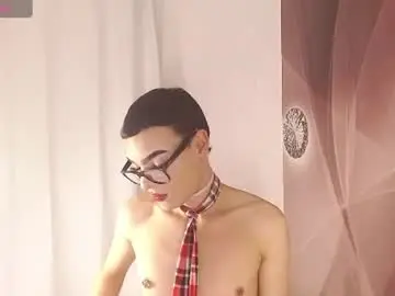 Chaturbate Live Sex Cam of skarlett_foxxx